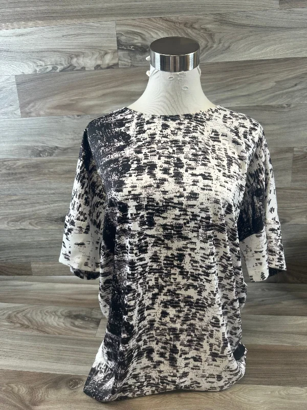 women's tops for those who believe in expressing their individuality through fashionTop Short Sleeve By Kenneth Cole In Black & White, Size: Xs