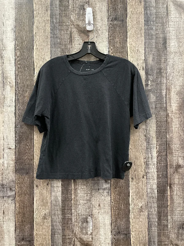 women's tops for those who want to add a touch of elegance and sophistication to their everyday wearTop Short Sleeve By Everlane In Black, Size: Xs