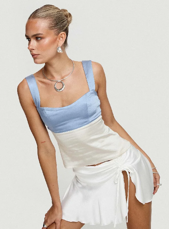 women's tops for picnics in the parkChantell Top Blue / White