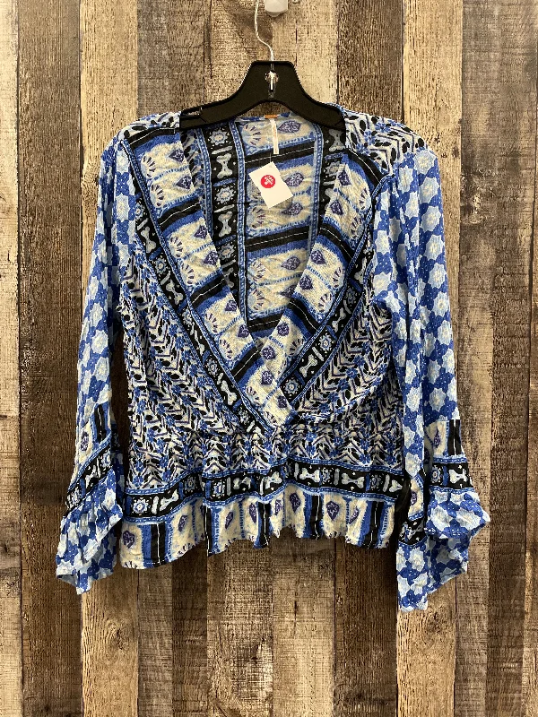 chic women's tops for everyday wearTop Long Sleeve By Free People In Blue, Size: L