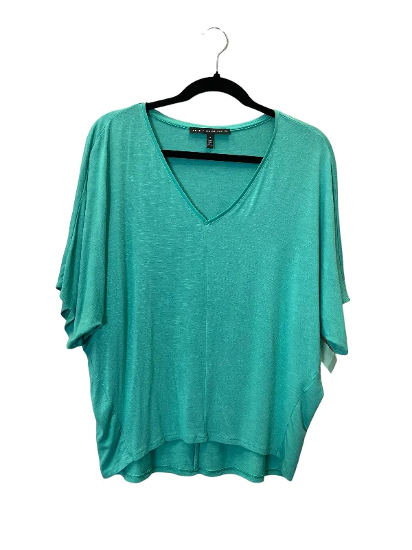 women's tops for cozy nights inTop Short Sleeve Basic By White House Black Market In Aqua, Size: S