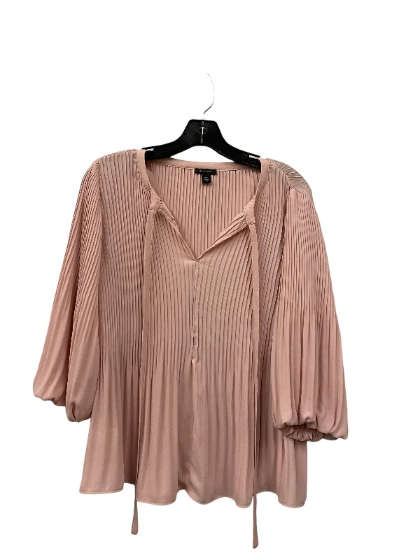 women's tops for those who want to create outfits that are both trendy and timelessTop Long Sleeve By Ann Taylor In Pink, Size: Xxs