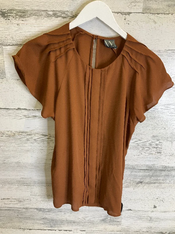 women's tops for those who want to add a bit of flair and personality to their looksTop Short Sleeve By Worthington In Brown, Size: Petite  M