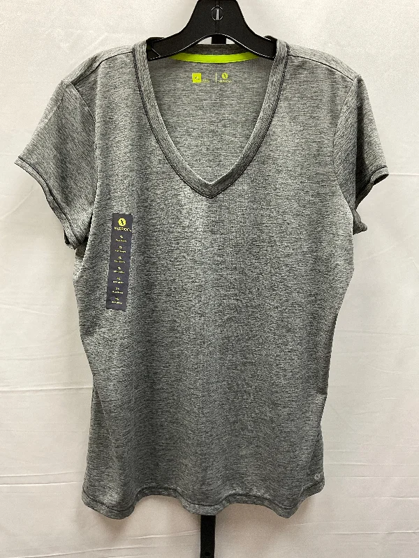 women's tops for those who seek both style and comfortTop Short Sleeve By Xersion In Grey, Size: Xl