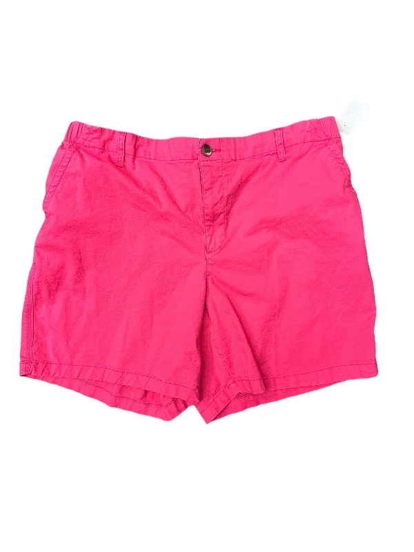 women's chic shortsShorts By Old Navy  Size: 14