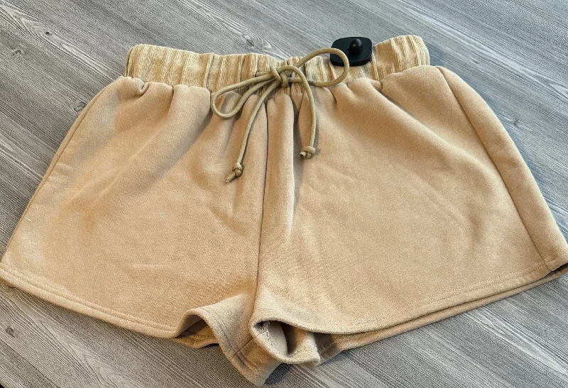 women's vintage shortsShorts By 4th & Reckless  Size: M