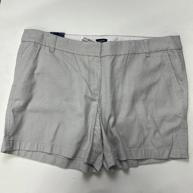 women's high-performance shortsShorts By J Crew  Size: 16