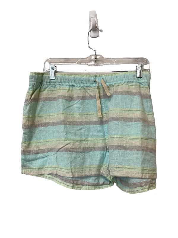 women's polyester shortsShorts By Patagonia  Size: Xl