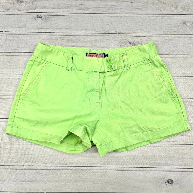 women's multi-pocket shortsShorts By Vineyard Vines  Size: 6